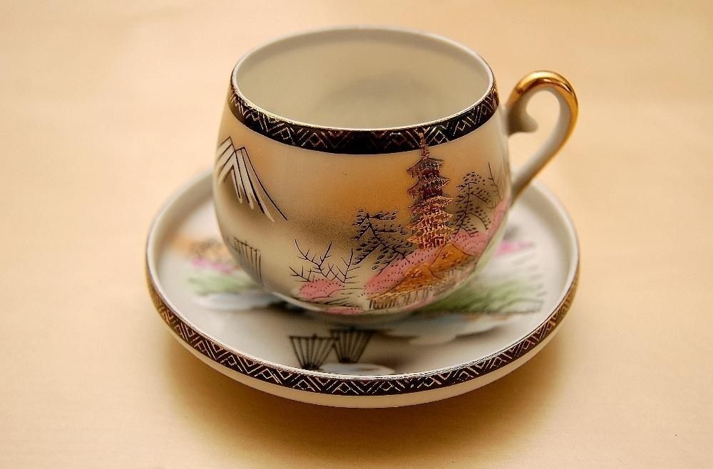 Porcelana KUTANI ZL1200 Made in Japan Geisha