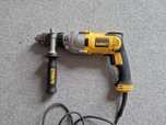 Dewalt D21570K Wiertarka Udarowa 2 Biegi 1300W  do otwornic