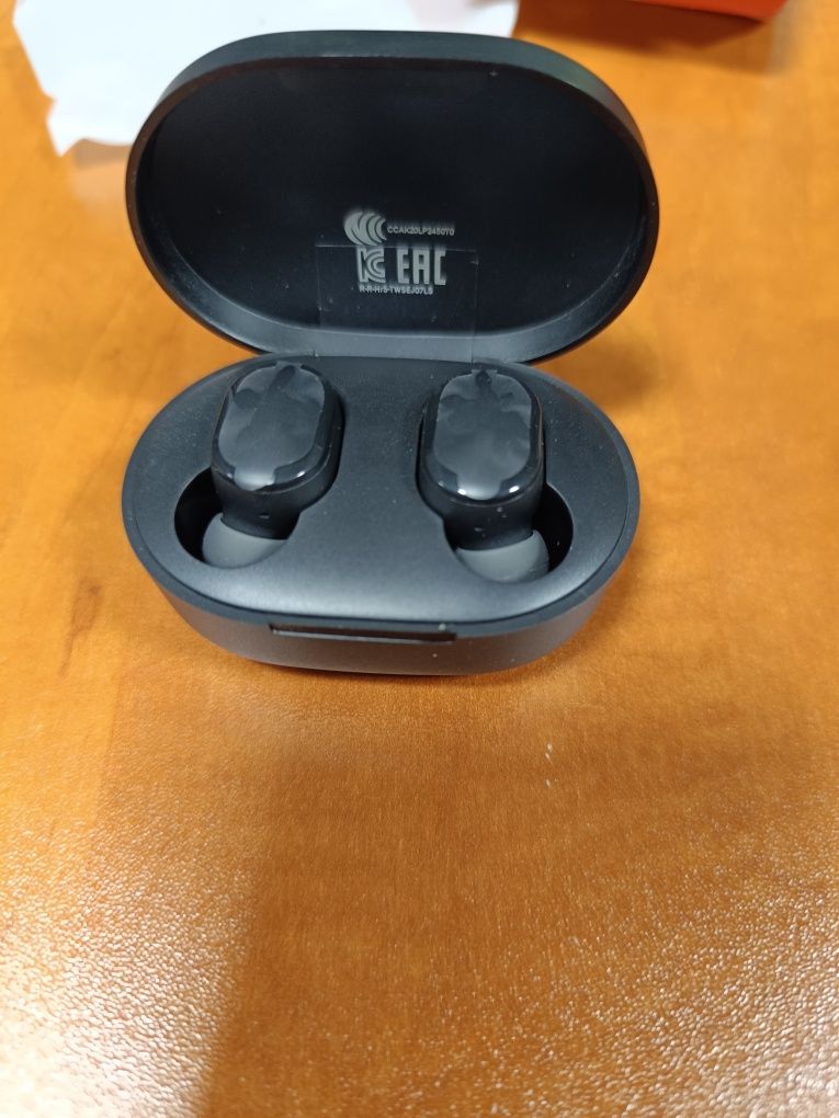 Sprzedam słuchawki MI True wireless Basic 2s najtaniej NOWE