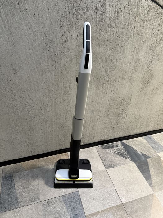 Mop elektryczny KARCHER FC 4-4 Battery Set 1.056-400.0 (Bezprzewodowy)