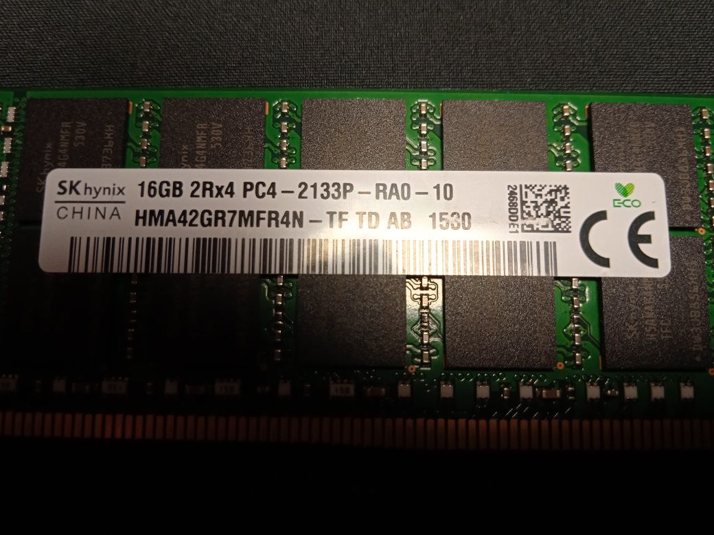 Продам оперативну пам'ять SK hynix 16гб ddr4 2133P