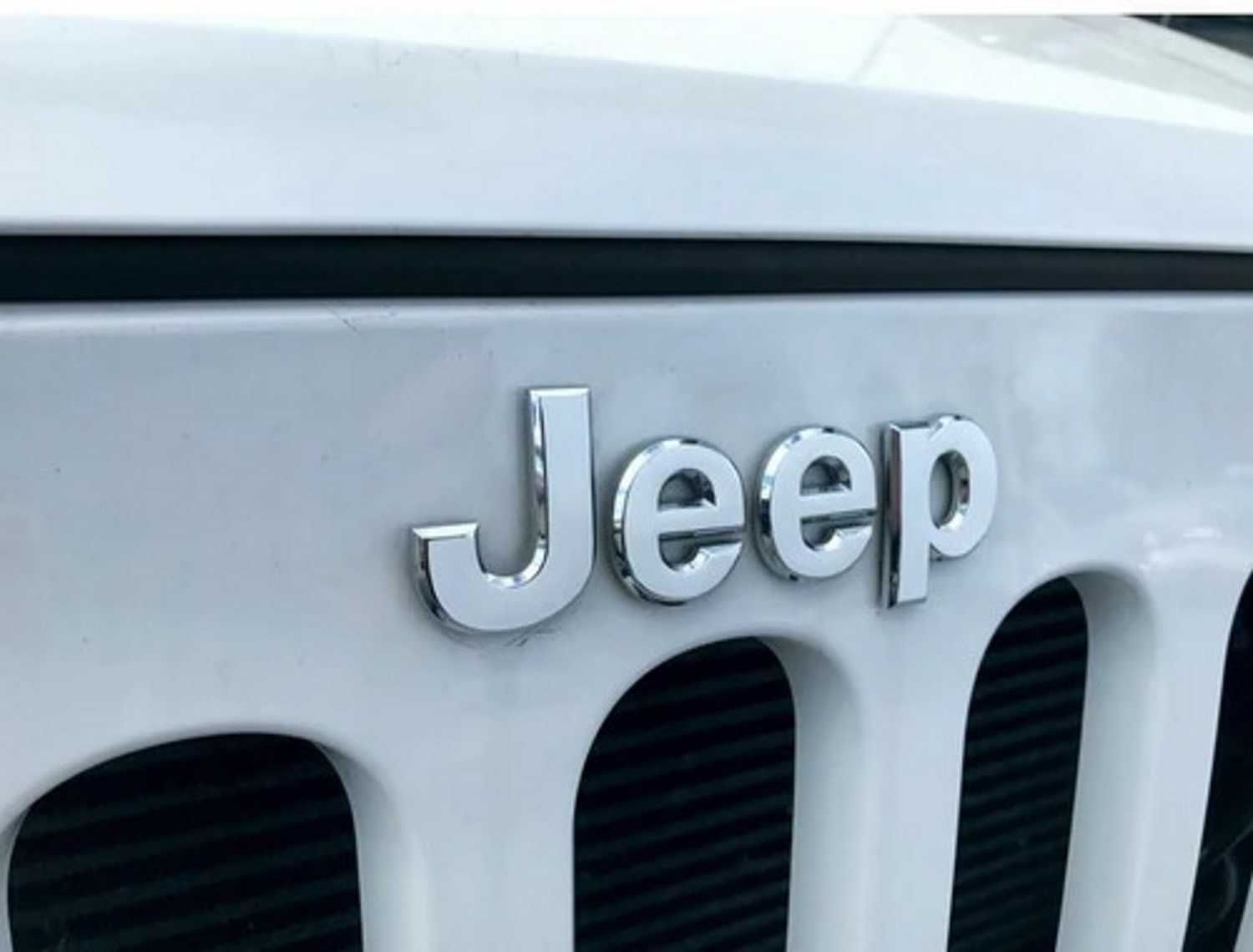 JEEP - Centros de jante, emblemas, símbolos, legendas e letras