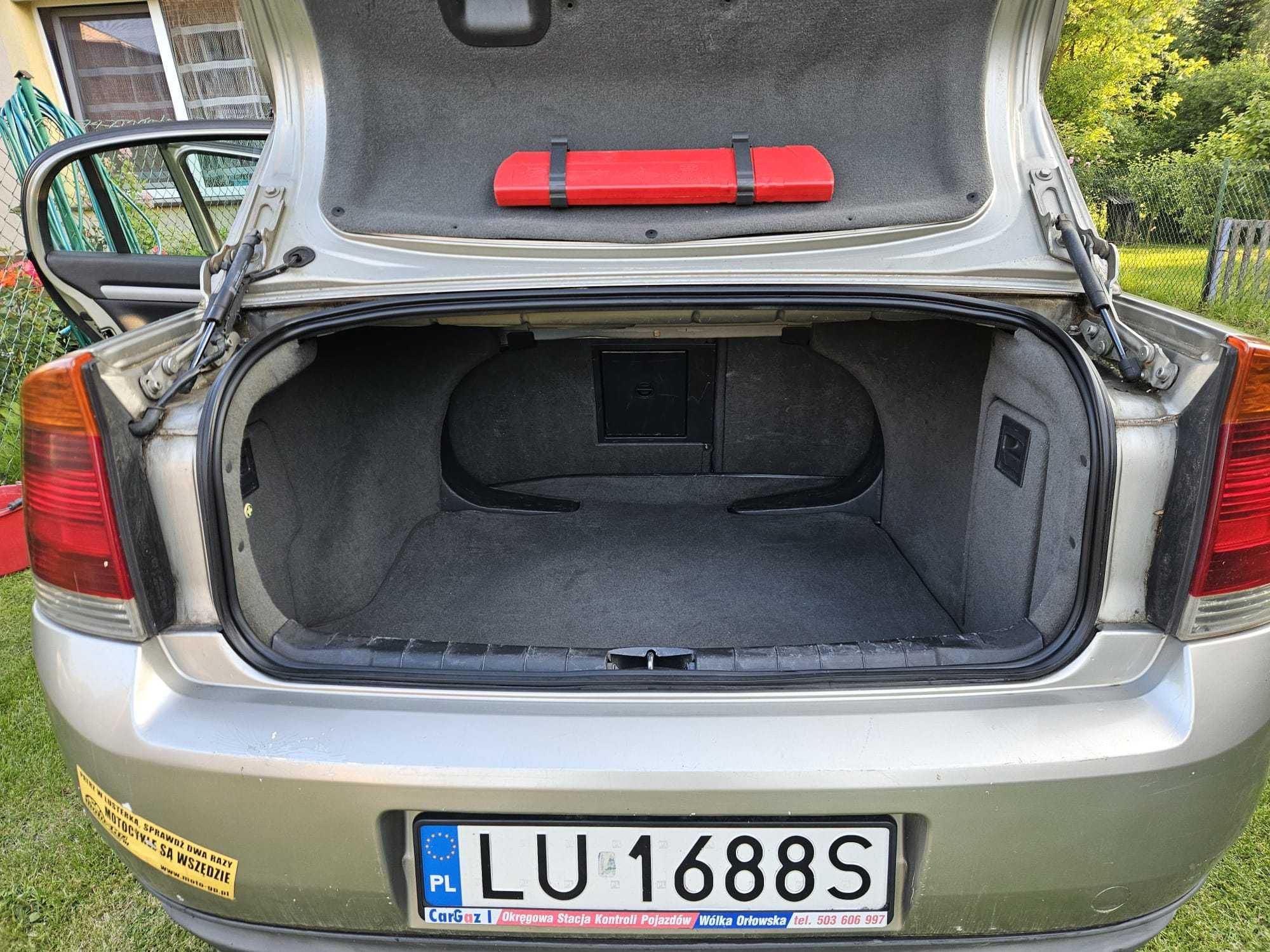 Opel Vectra C 2.0 DTI Sedan