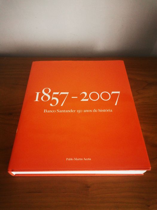 Livro Banco Santander 150 anos de História