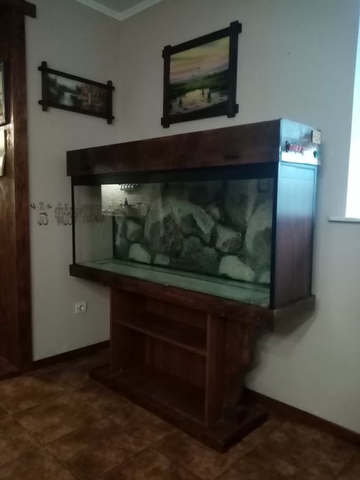 Продається акваріум 350 літрів із тумбочкою