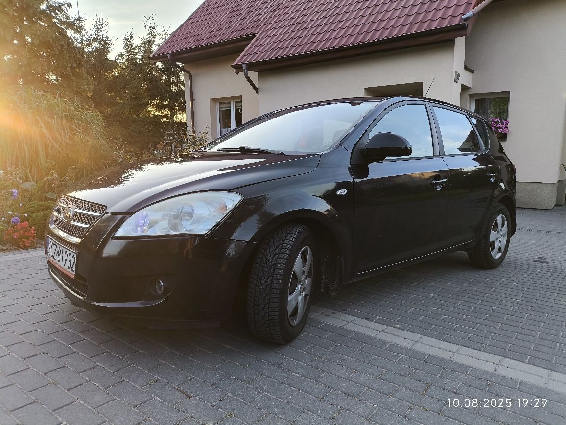 Kia cee'd 2007r. 2.0 CRDI