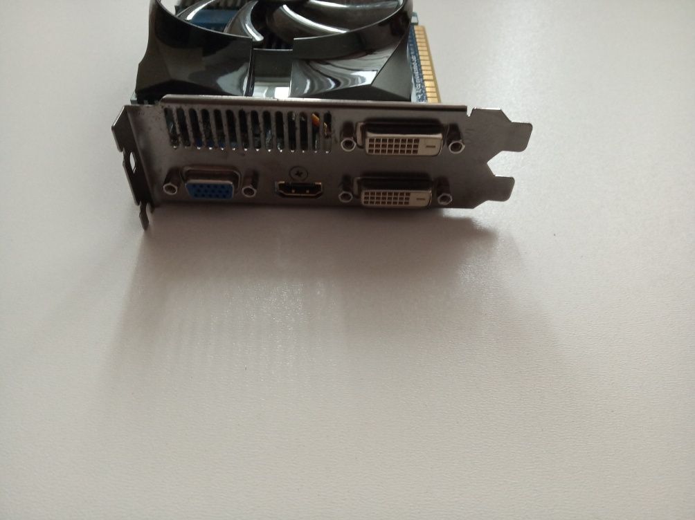Відеокарта Gigabyte GTX 650 - 2Gb