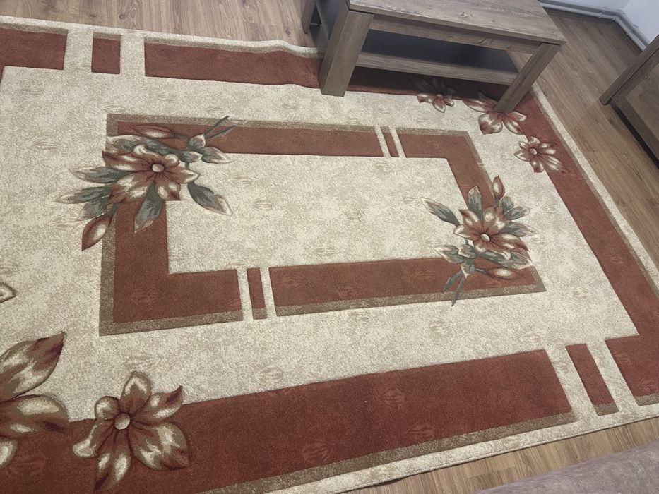 Килим у вітальню чи спальню кімнату