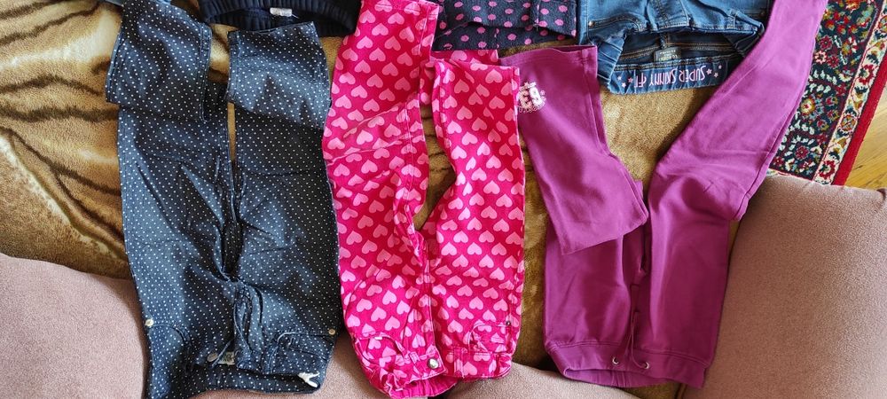 Джинсовий комбінезон, спортивні штани, лосіни, джинси, костюм