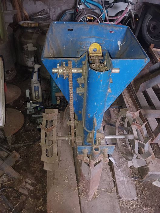 Продам кракторець