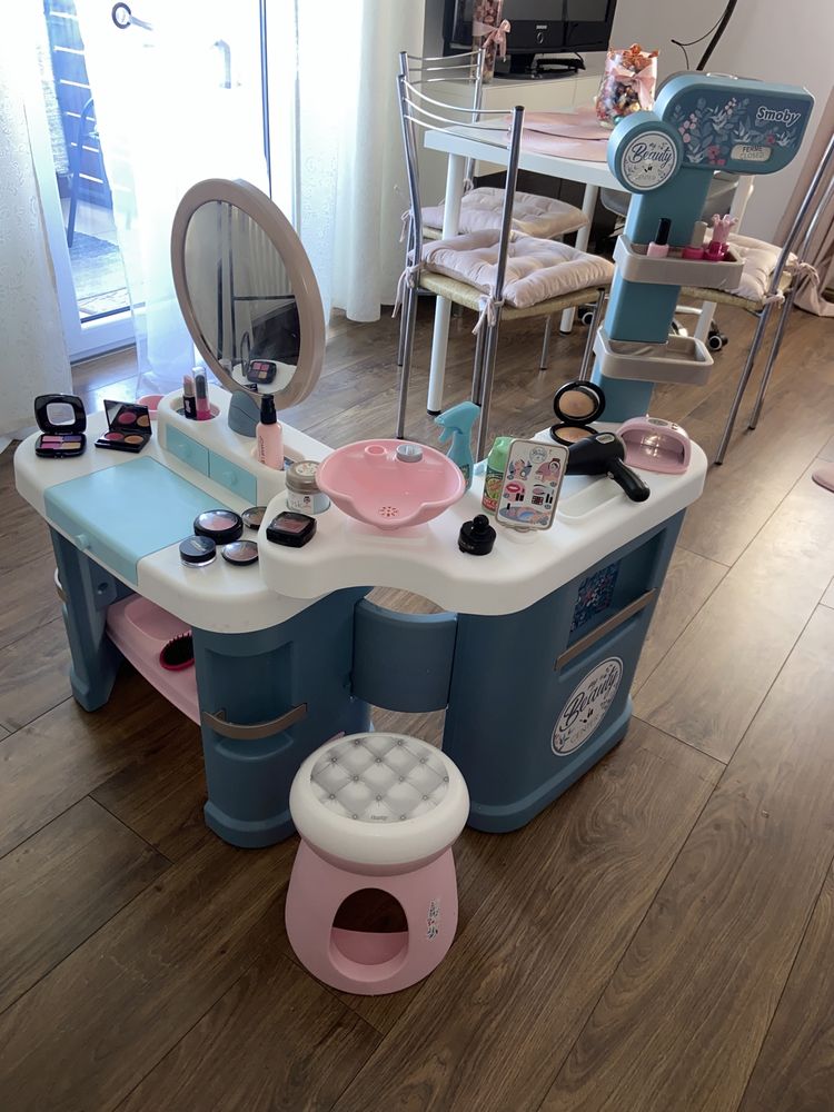 Smoby beauty centr kosmetyki salon kosmetolog