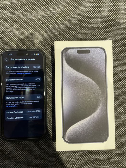 iPhone 15 Pro Titânio Azul – 128 GB