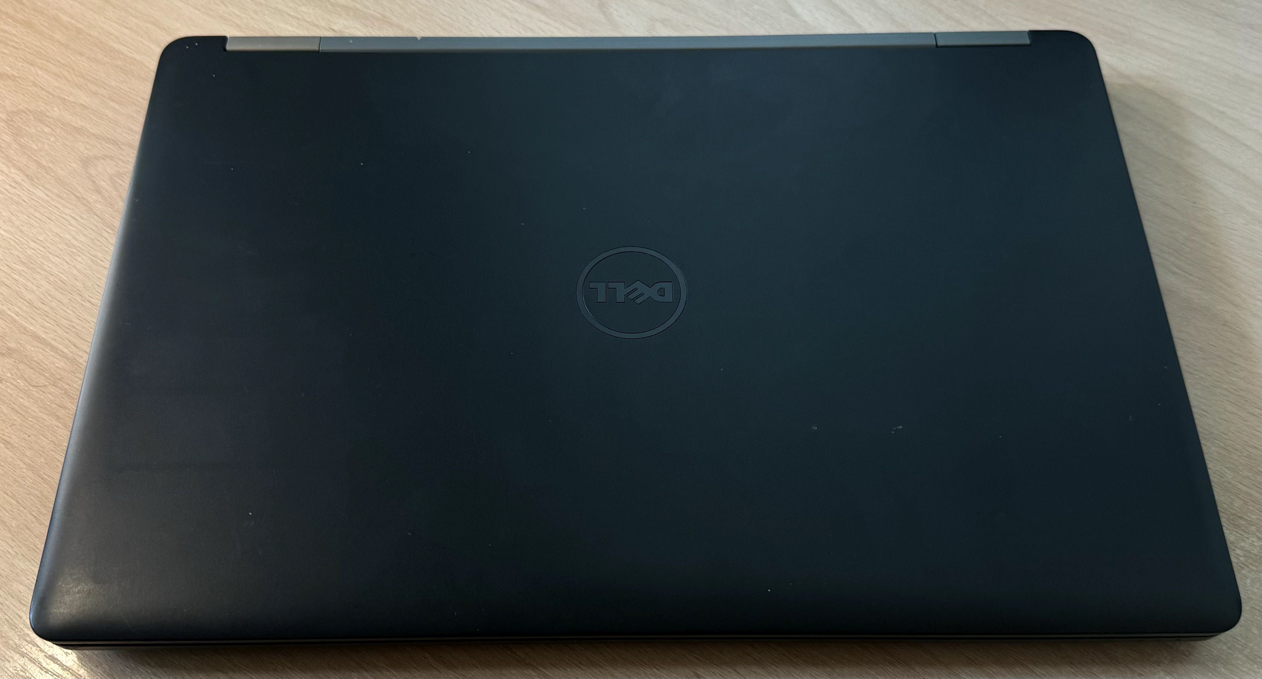 Ноутбук Dell Latitude E5570 Intel Core i7, AMD Radeon R7 M370 2ГБ