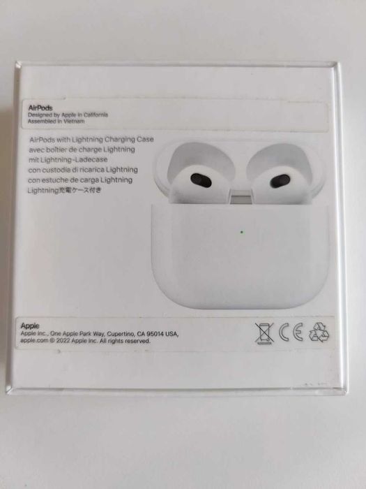 Apple AirPods 3 зарядний кейс чохол