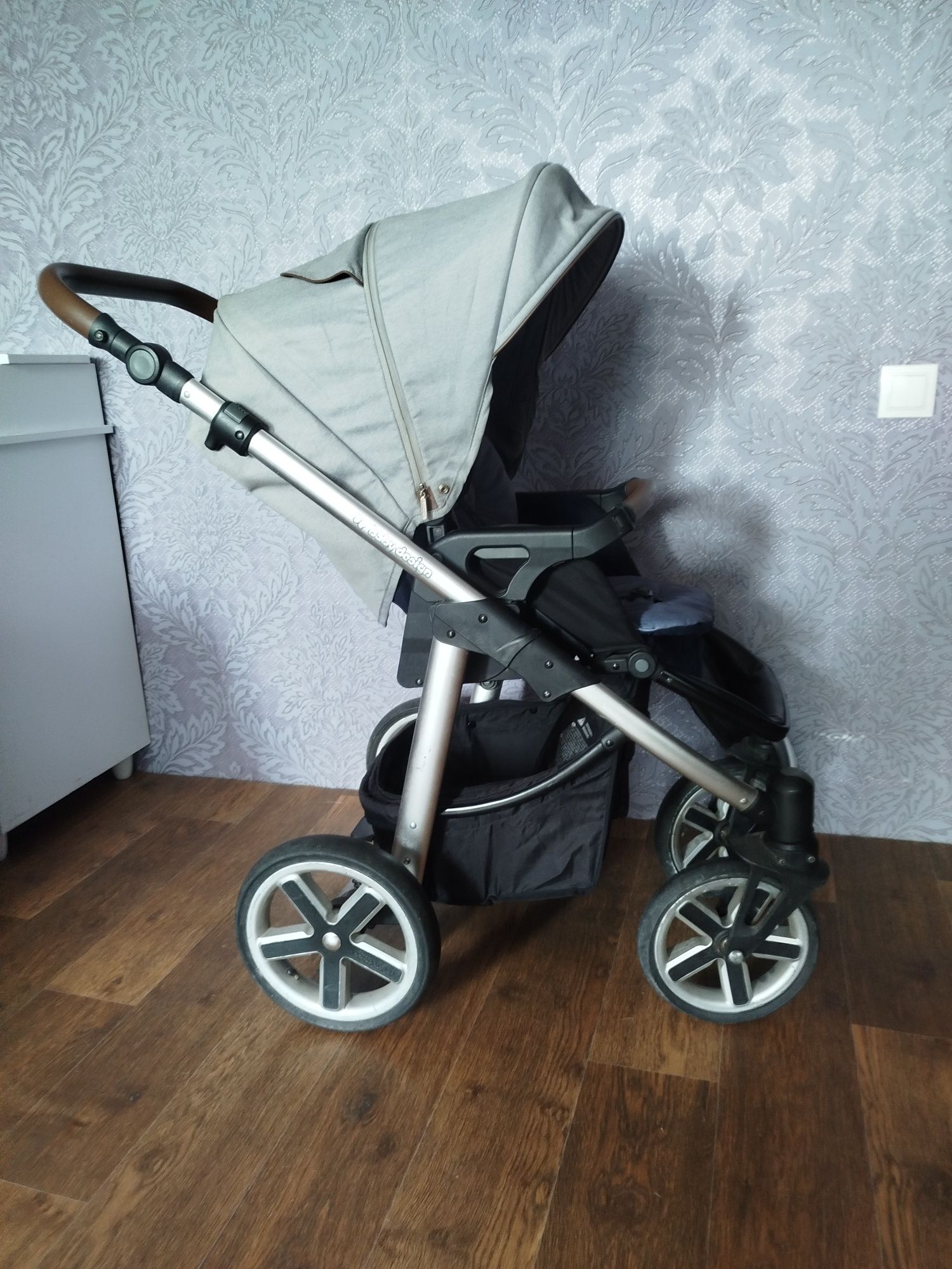 Коляска 2в1 Baby Design Husky 2020