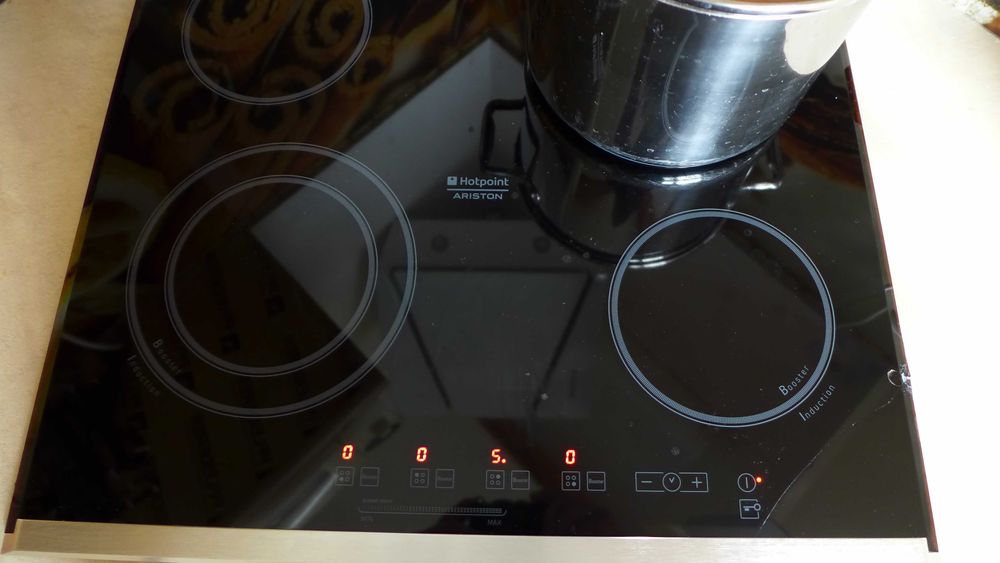 Płyta Indukcyjna HOTPOINT - ARISTON