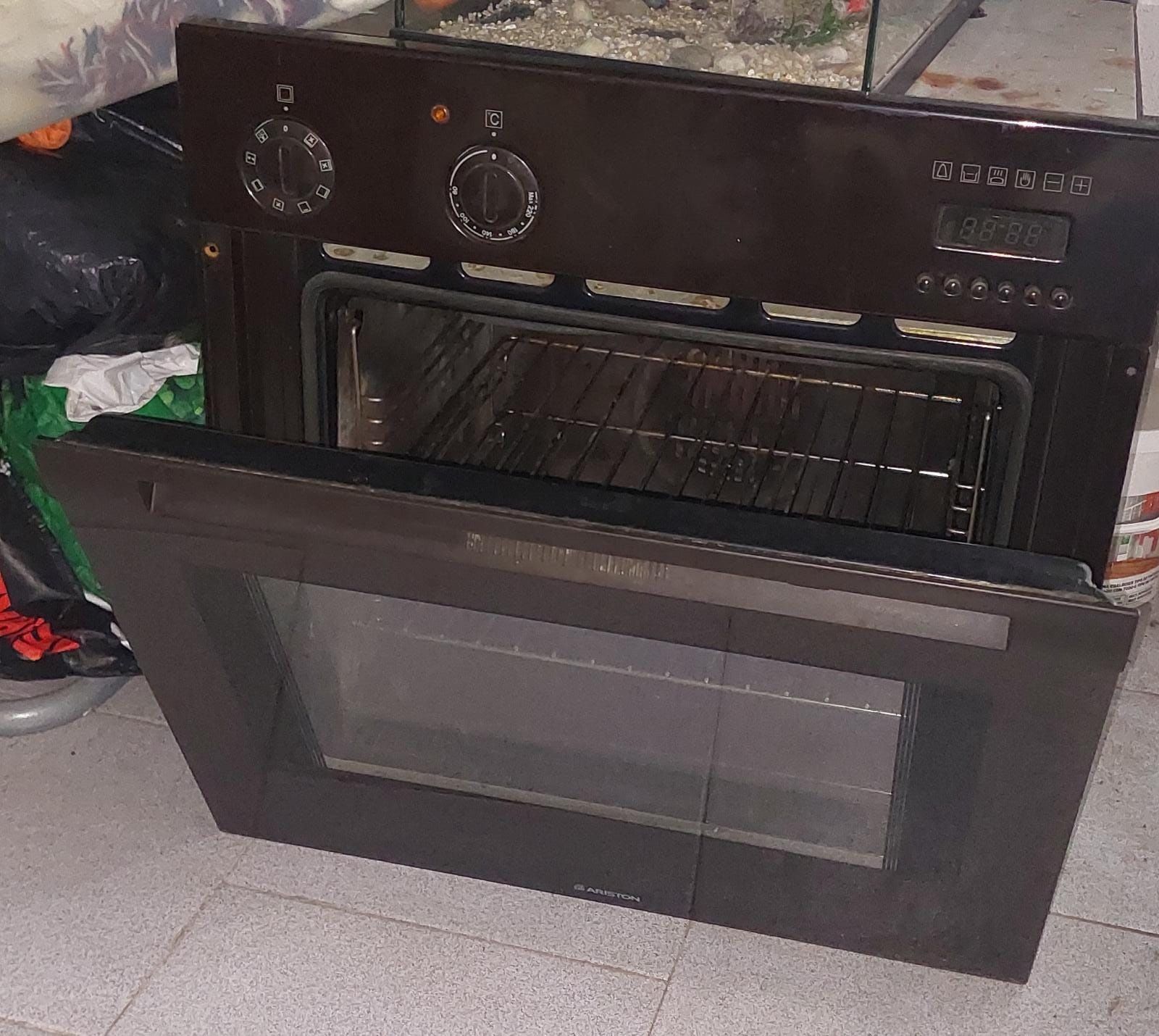 Forno eléctrico Ariston