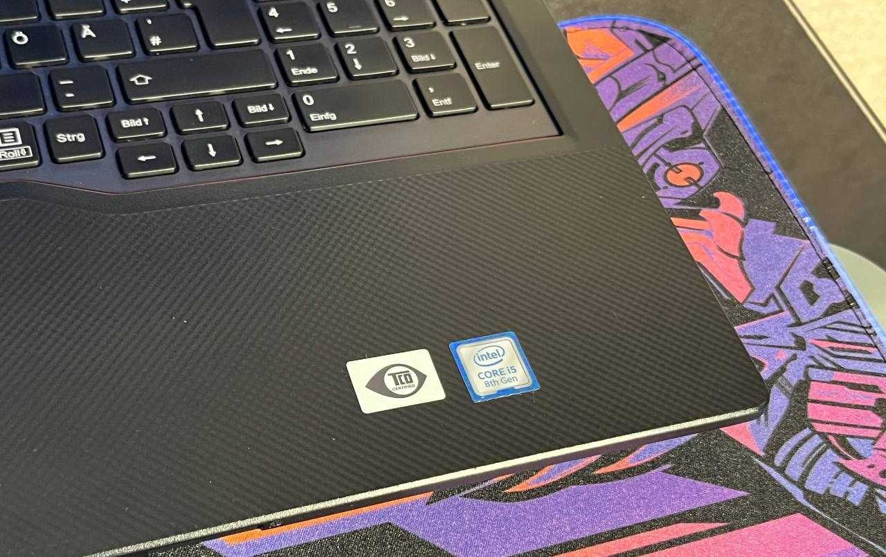 Fujitsu LifeBook E559