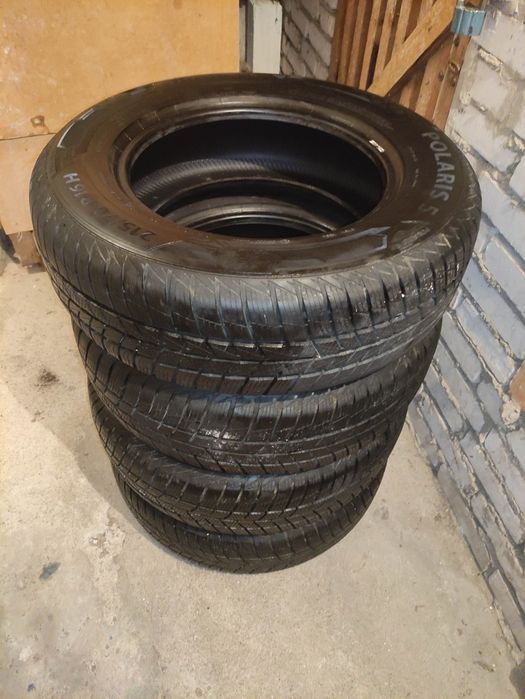 Opony zimowe 215/17 R16 jak nowe 4szt 3tys km Suv zimowe Barum Polaris