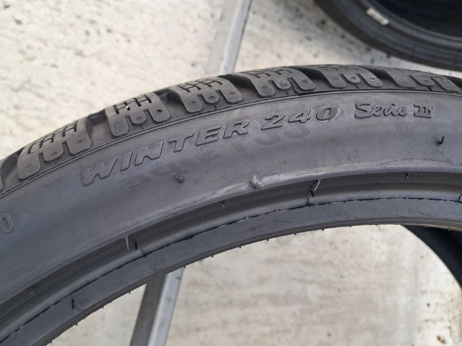 Резина зима 90% Pirelli 245/35 295/30 R20 Sottozero Winter 240 serieII