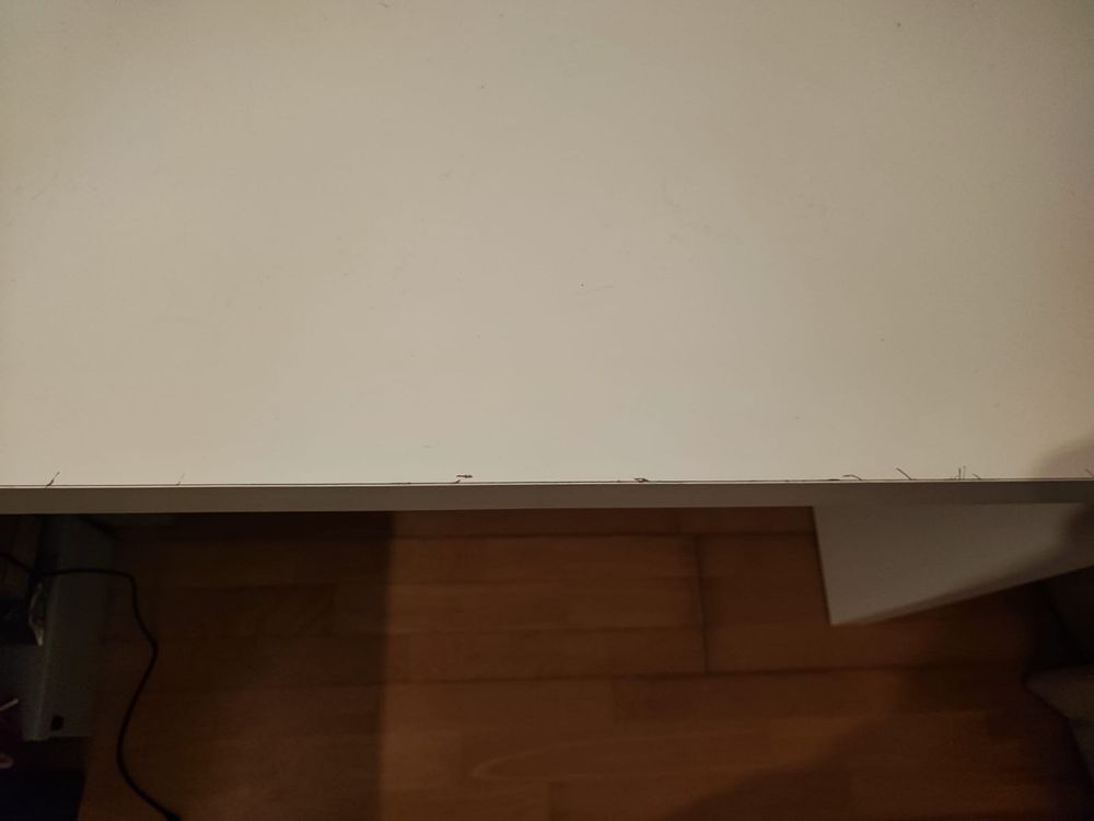 Secretaria MALM IKEA com painel extraível