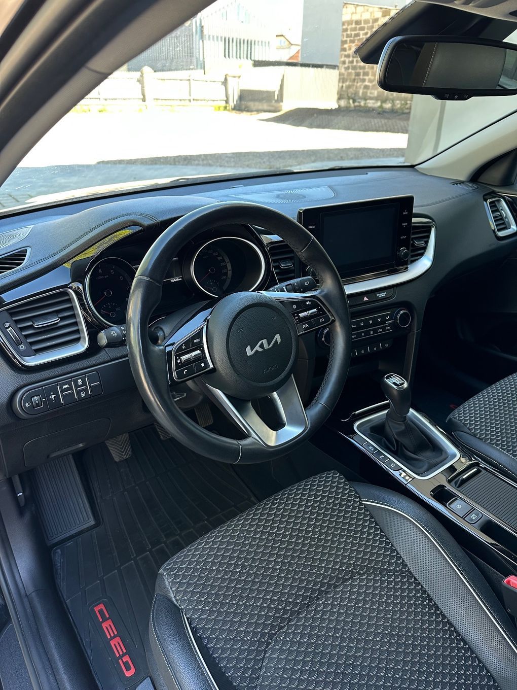 Kia Ceed 2022 / 1.5T / Polski Salon / FV23% / niski przebieg