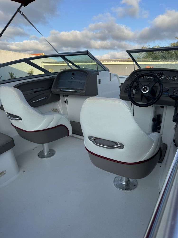 Cobalt 246 V8 5.7