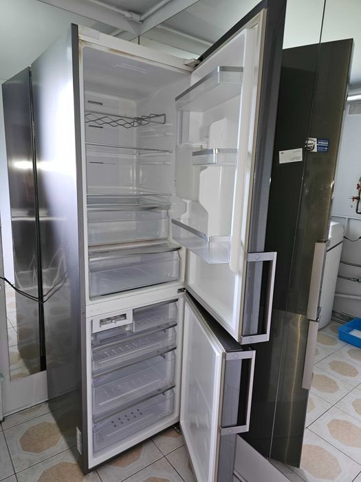 Sprzedam lodówkę Samsung