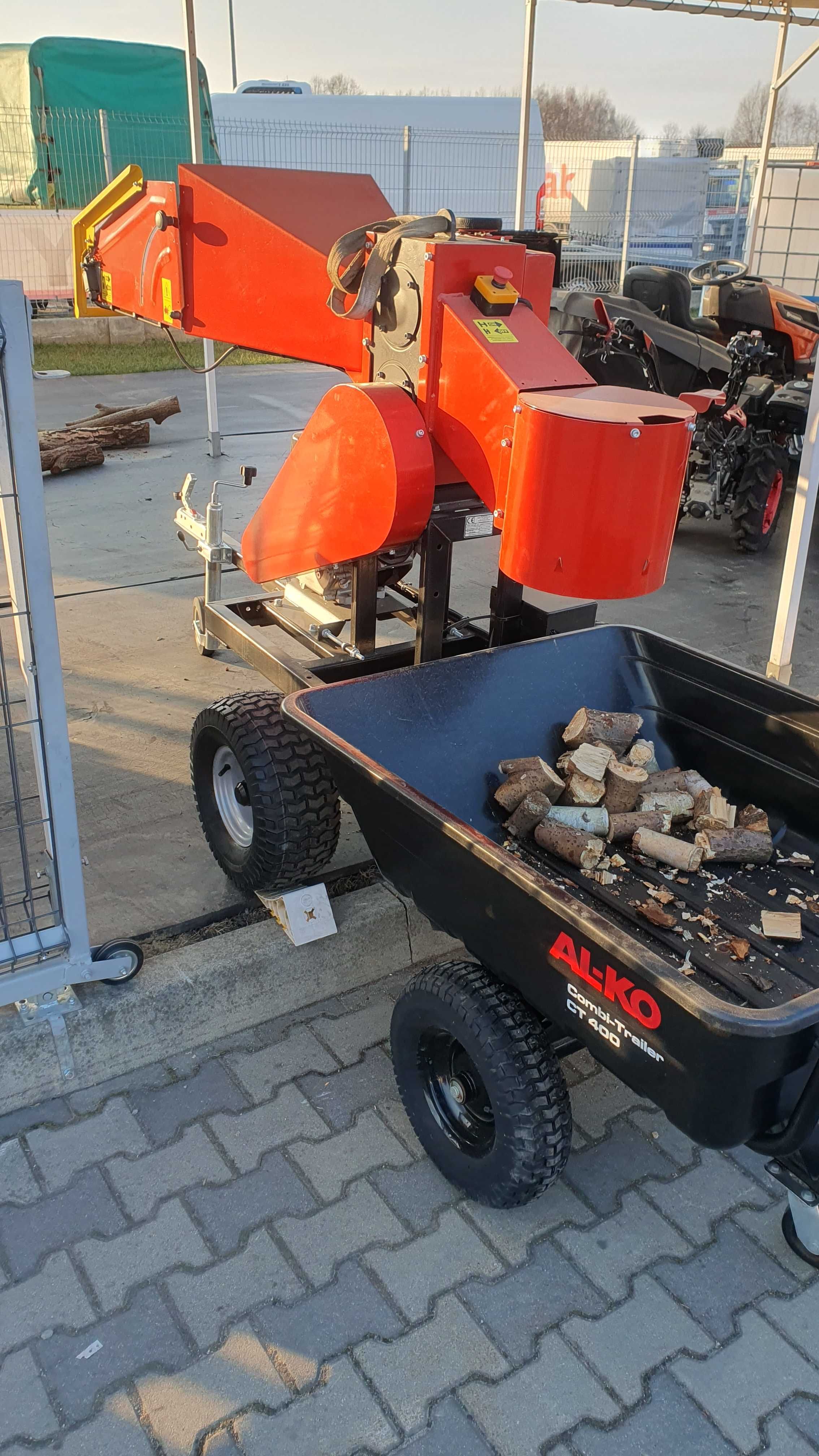 Wynajem Rębaka do gałęzi na kołach silnik spalinowy 30 zł/h i piła .
