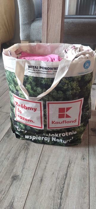 Torba ubrań dla dziewczynki 122-128