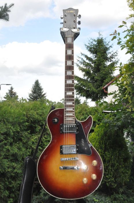 Obnizka ceny. Gitara typu Les Paul firmy Satellite / Japonia/.