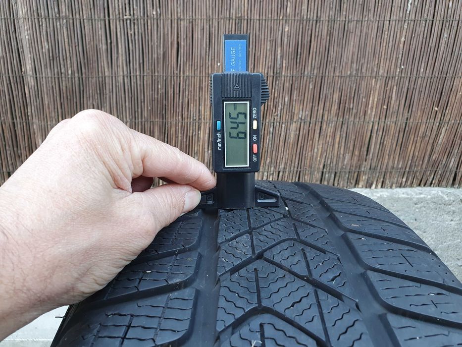 4x Oryginalne koła 17-stki Audi A6 225/60/17 99H Pirelli 6,4mm 2018r.