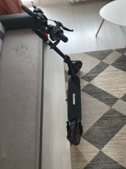 Hulajnoga elektryczna i10