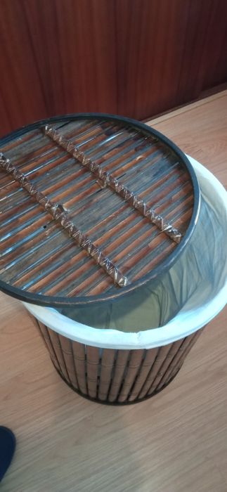 Cesto de roupa, espaçoso em bambú com tampa