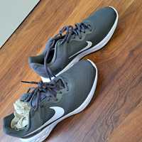 Nike revolution 6NN szare 41 26cm