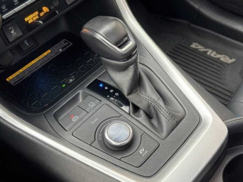 2020 Toyota RAV4 Hybrid XSE