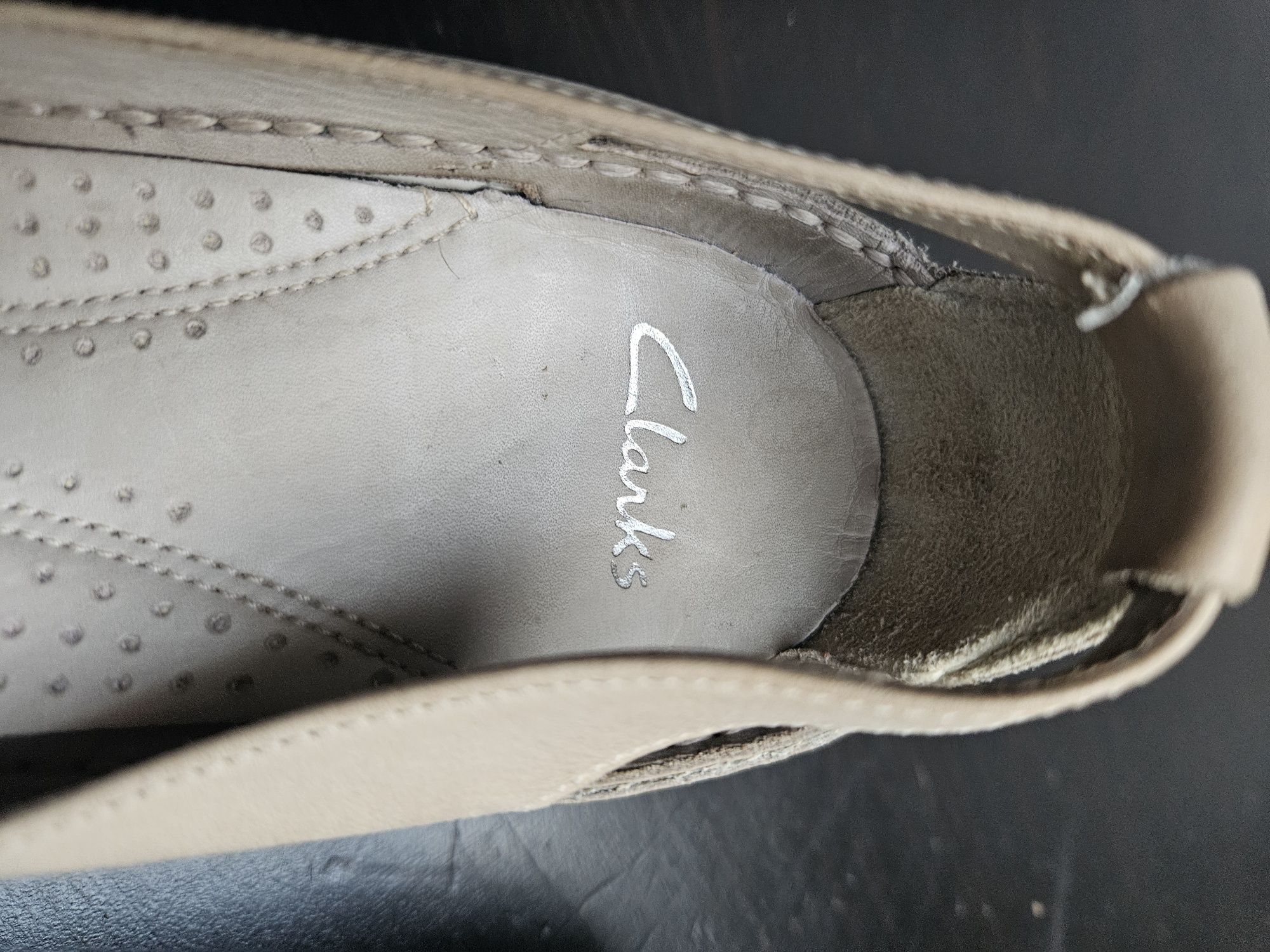 Letnie półbuty marki Clarks roz. 38,5