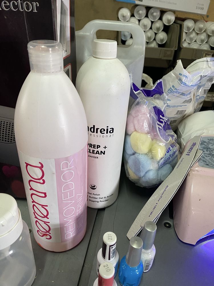 Vendo produtos de estetica cabeleleiro