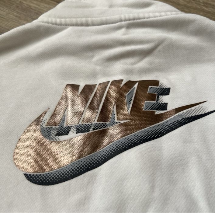 Свитшот жіночий Nike