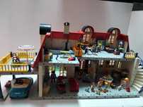 Playmobil domek jednorodzinny z wyposażeniem