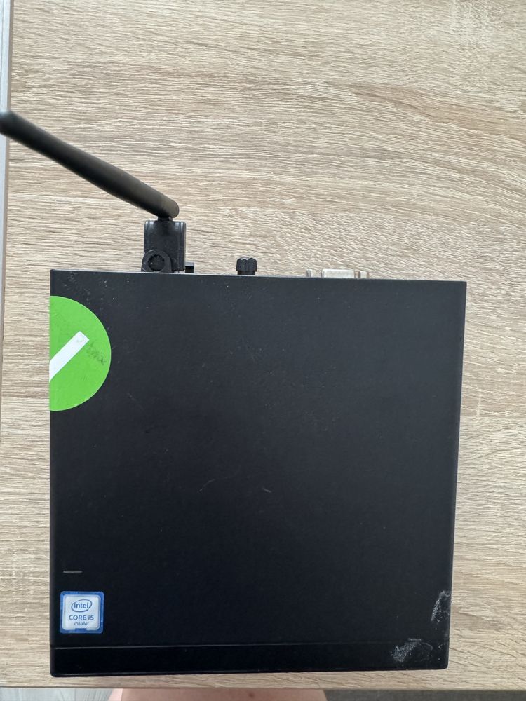 Маленький комп'ютер HP ProDesk 600 G2 DM