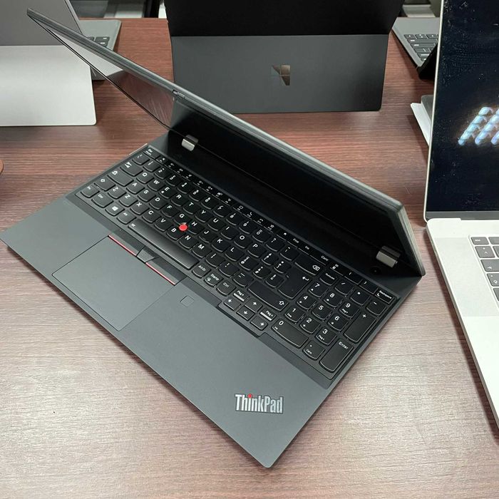 Laptop Lenovo ThinkPad T15 Gen1 – i5 10GEN, 16GB, 512GB SSD, Win 11