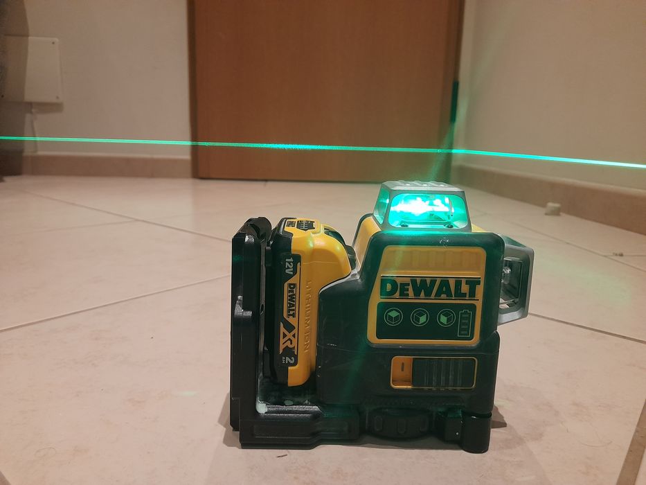 Laser DeWalt 12V