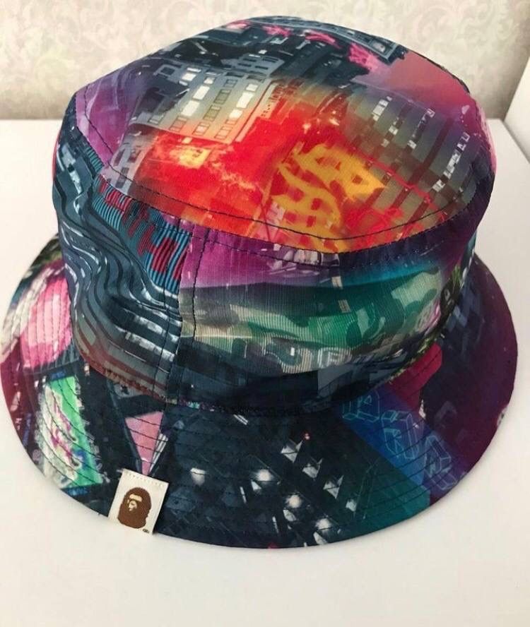 Оригинал панама Bape  Neon Tokyo  Bucket Hat SS20