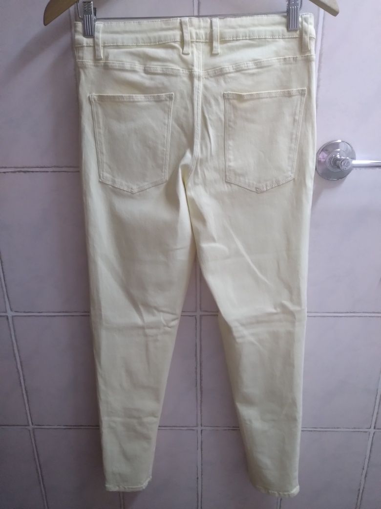 Calças amarelas - Skinny Fit - Esmara - Tamanho 40