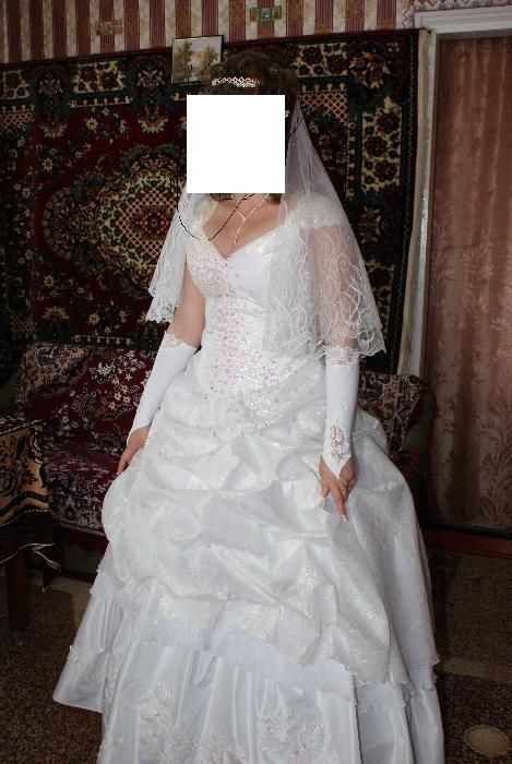 платье свадебное46-48 р