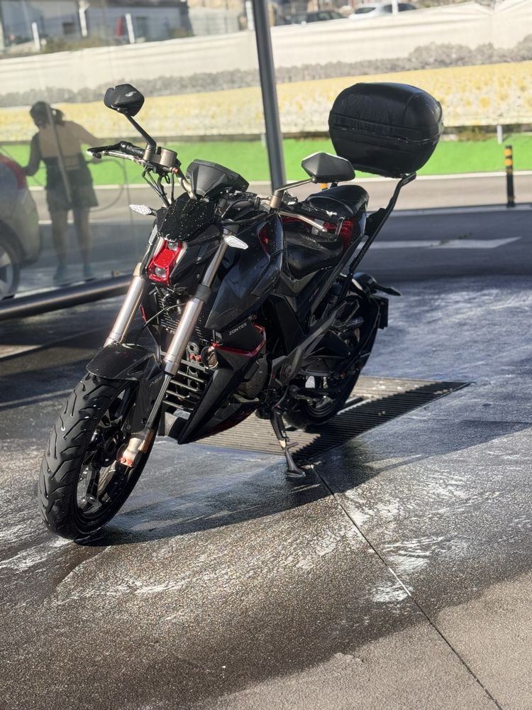 Zontes ZT125U como nova