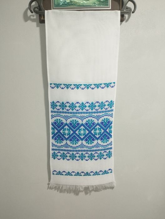 Вишиті рушники рушнички