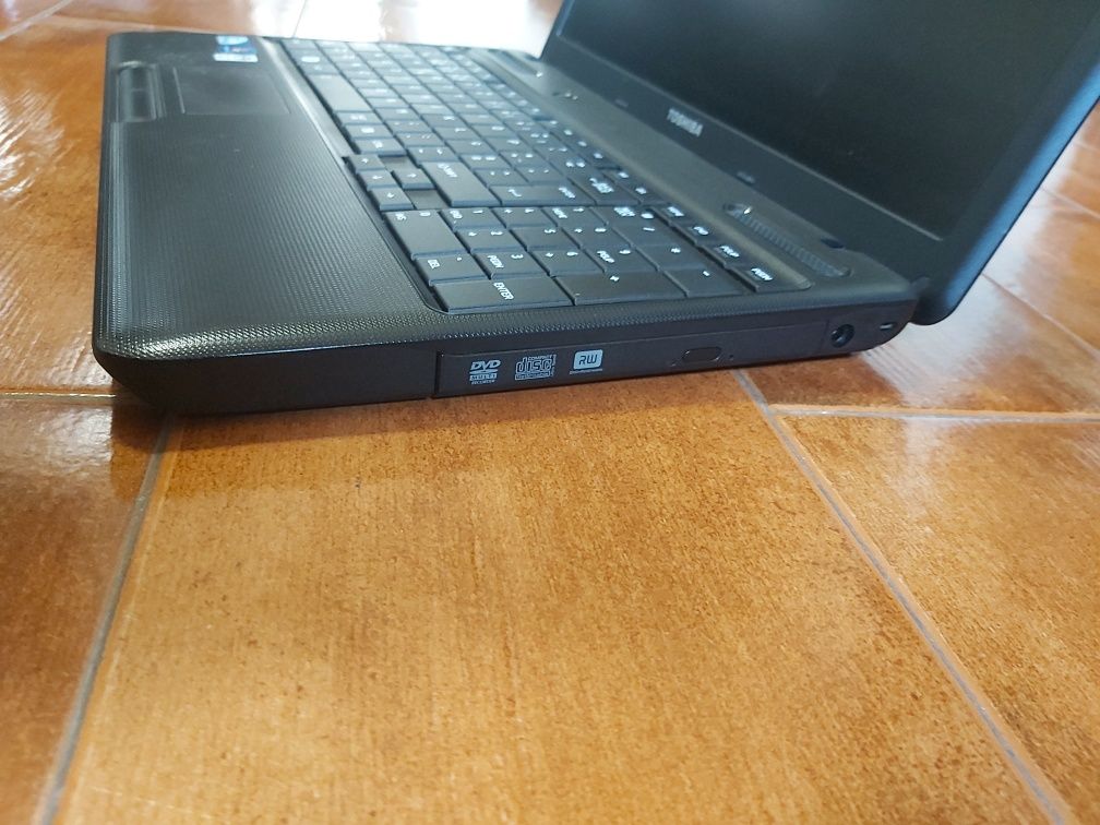 Portátil Toshiba C660 intel 2.2Ghz