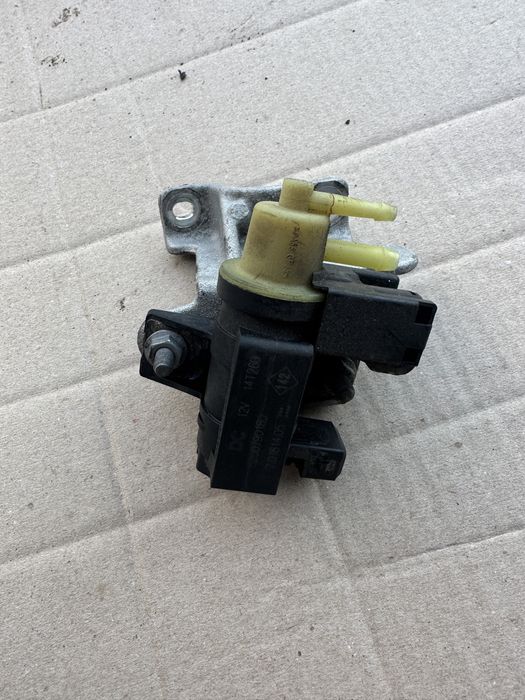 Клапан управління турбіни Nissan Qashqai Renault Megane 1.5 8200790180